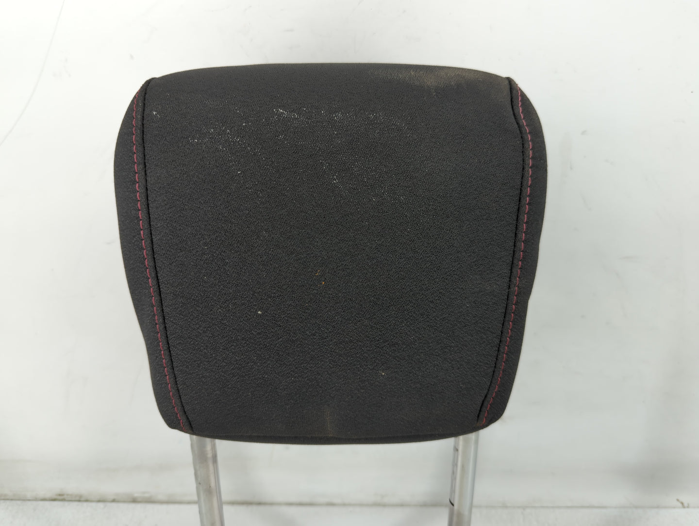 2010-2011 Chevrolet Equinox Headrest Head Rest Rear Seat Fits Fits 2010 2011 OEM Used Auto Parts - Oemusedautoparts1.com