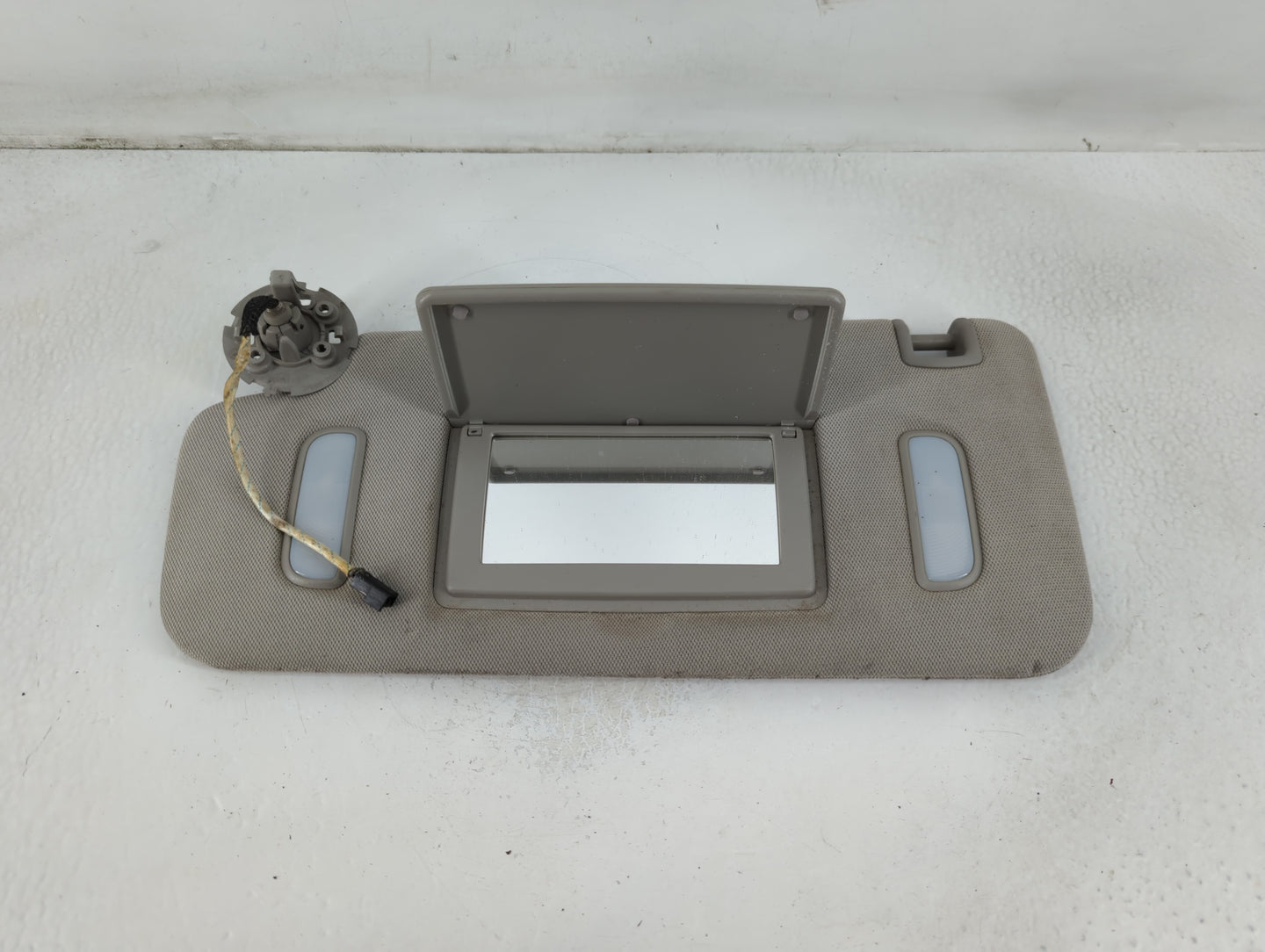 2010-2017 Chevrolet Equinox Sun Visor Shade Replacement Driver Left Mirror Fits Fits 2010 2011 2012 2013 2014 2015 2016 2017