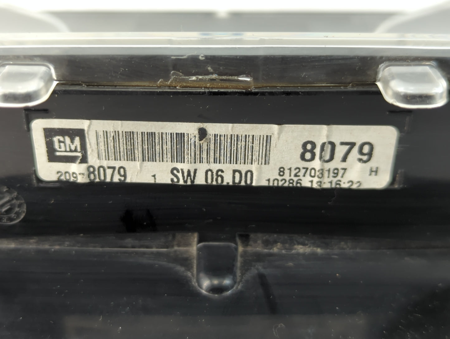 2011 Chevrolet Equinox Instrument Cluster Speedometer Gauges P/N:20978079 Fits OEM Used Auto Parts - Oemusedautoparts1.com
