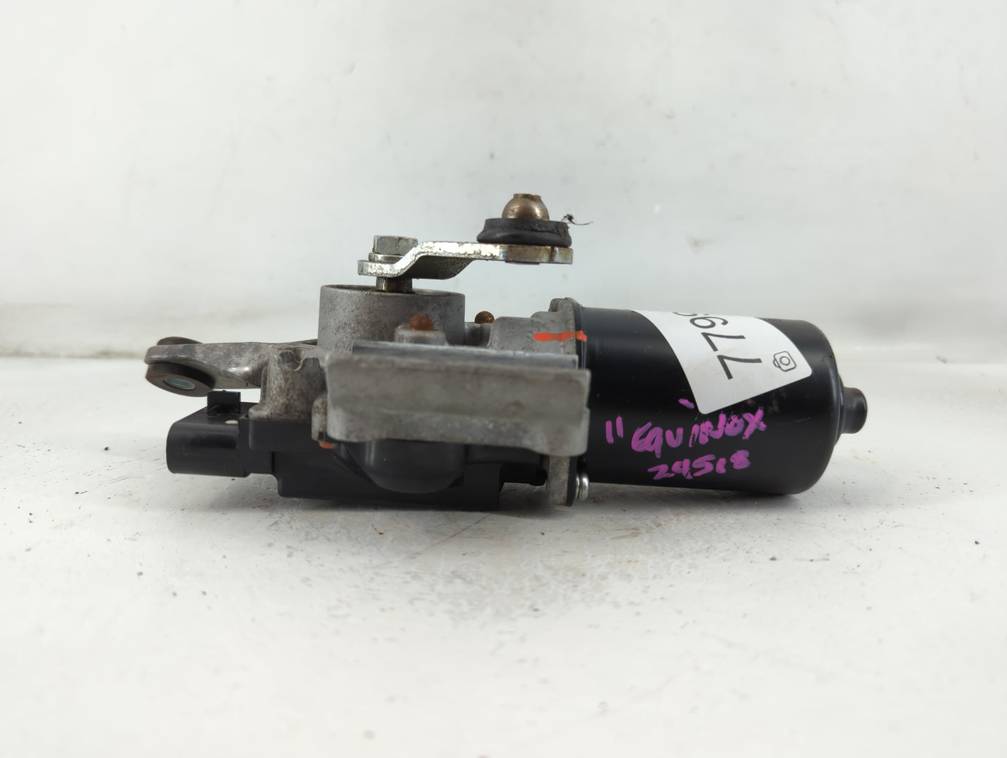2010-2017 Chevrolet Equinox Front Windshield Wiper Motor P/N:285-FH2 Fits Fits 2010 2011 2012 2013 2014 2015 2016 2017 OEM U