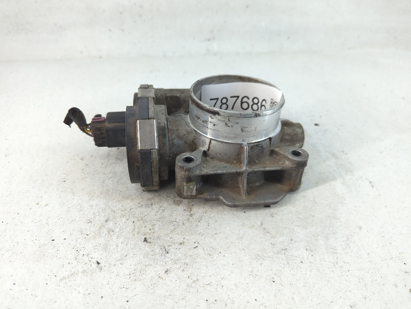 2010-2011 Chevrolet Equinox Throttle Body P/N:0482C 186AA Fits Fits 2007 2008 2009 2010 2011 2012 OEM Used Auto Parts - Oemu