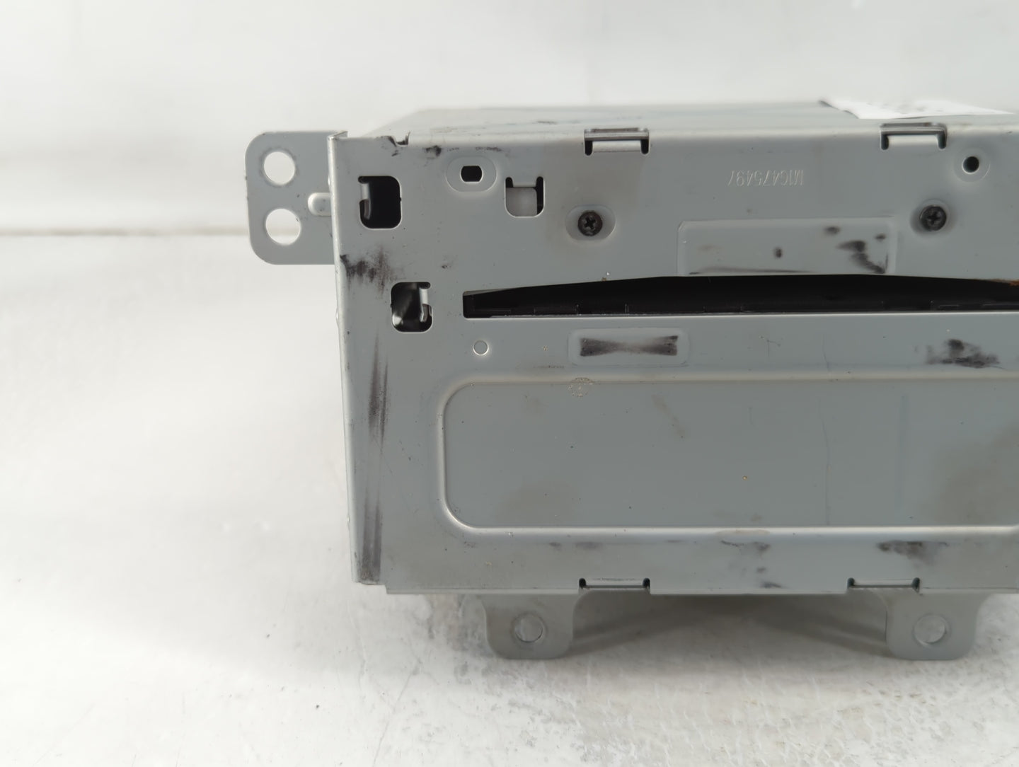 2011-2012 Chevrolet Equinox Radio AM FM Cd Player Receiver Replacement P/N:20983517 Fits Fits 2010 2011 2012 OEM Used Auto P