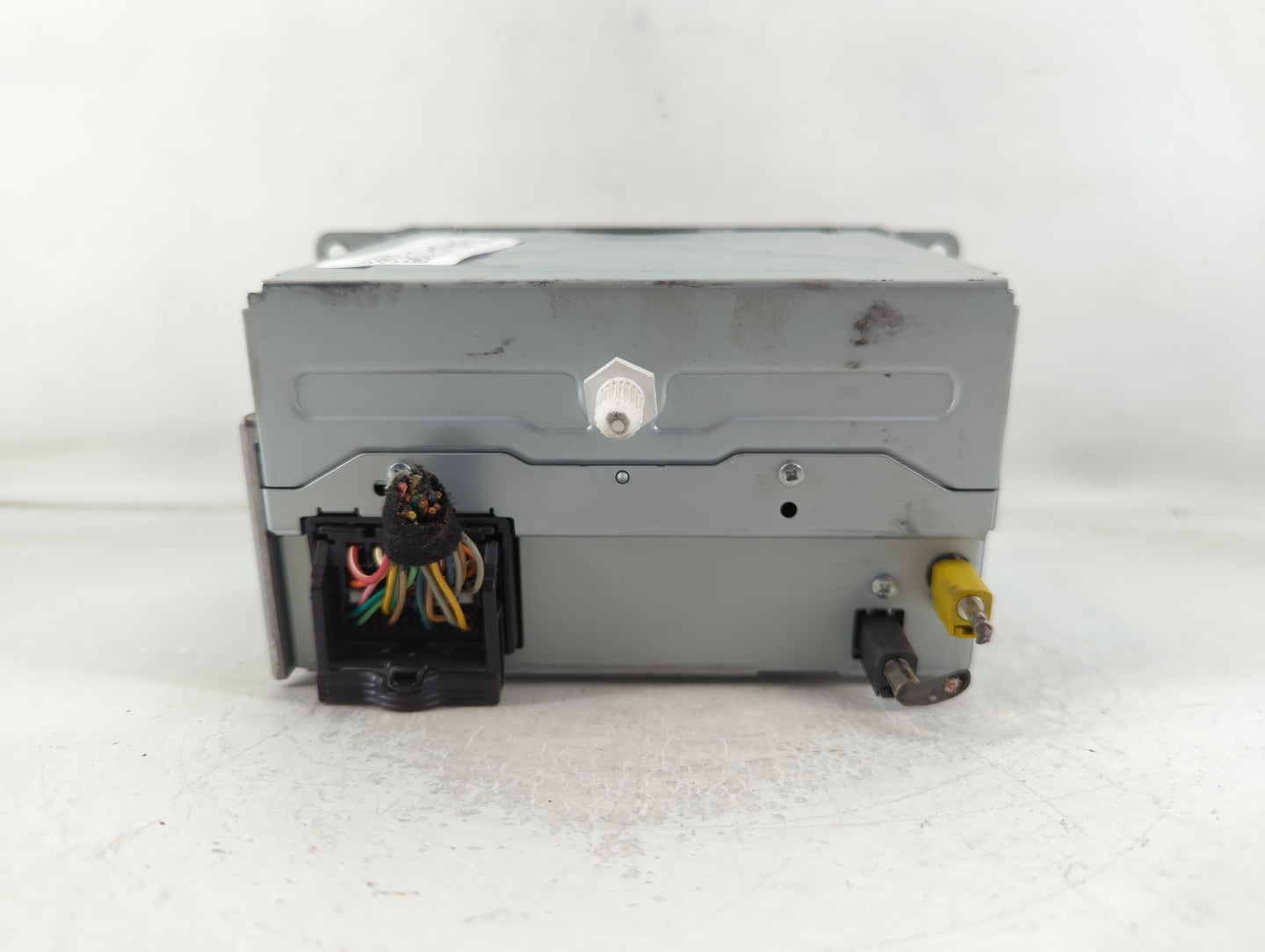 2011-2012 Chevrolet Equinox Radio AM FM Cd Player Receiver Replacement P/N:20983517 Fits Fits 2010 2011 2012 OEM Used Auto P