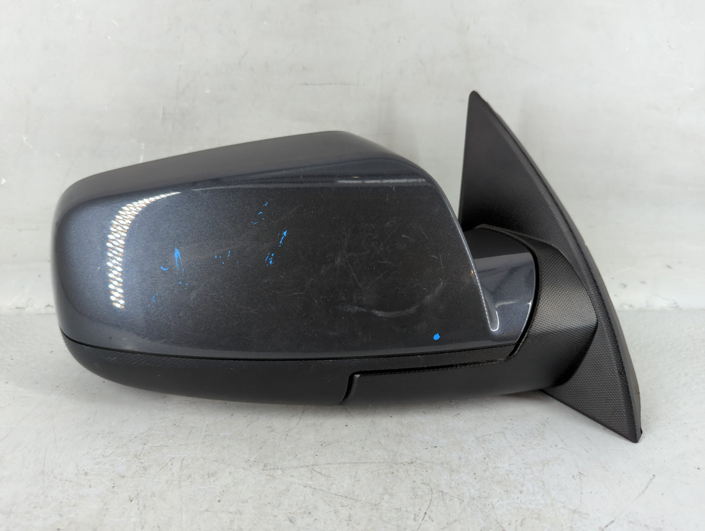 2010-2011 Chevrolet Equinox Passenger Side View Mirror - Right Door Mirror OEM Used - Oemusedautoparts1.com