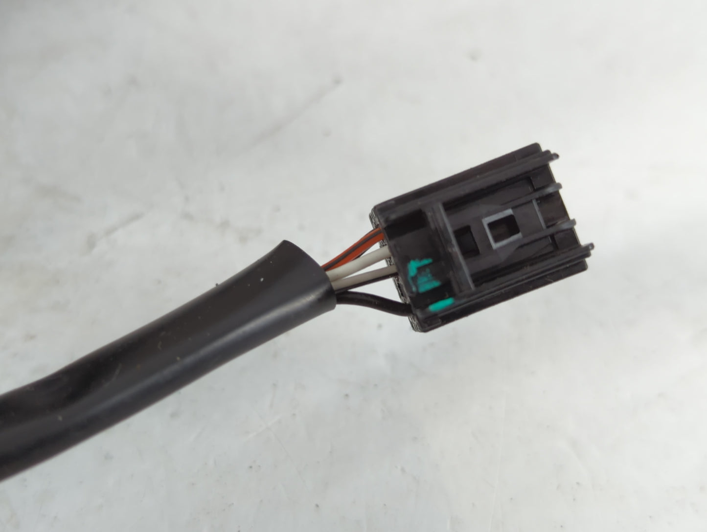 2010-2011 Chevrolet Equinox Passenger Side View Mirror - Right Door Mirror OEM Used - Oemusedautoparts1.com