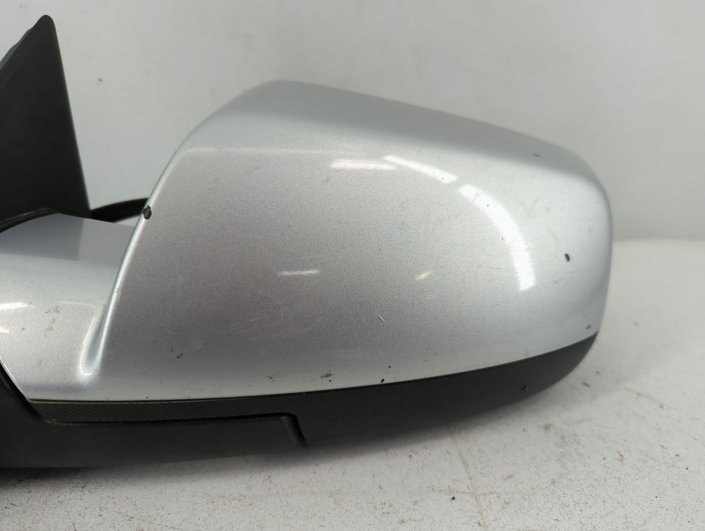 2010-2011 Chevrolet Equinox Driver Side View Mirror - Left Door Mirror OEM Used - Oemusedautoparts1.com
