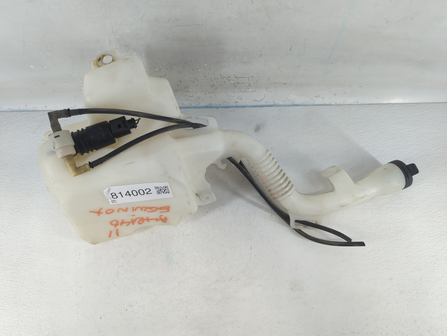 2010-2017 Chevrolet Equinox Windshield Washer Fluid Reservoir Bottle Oem - Oemusedautoparts1.com