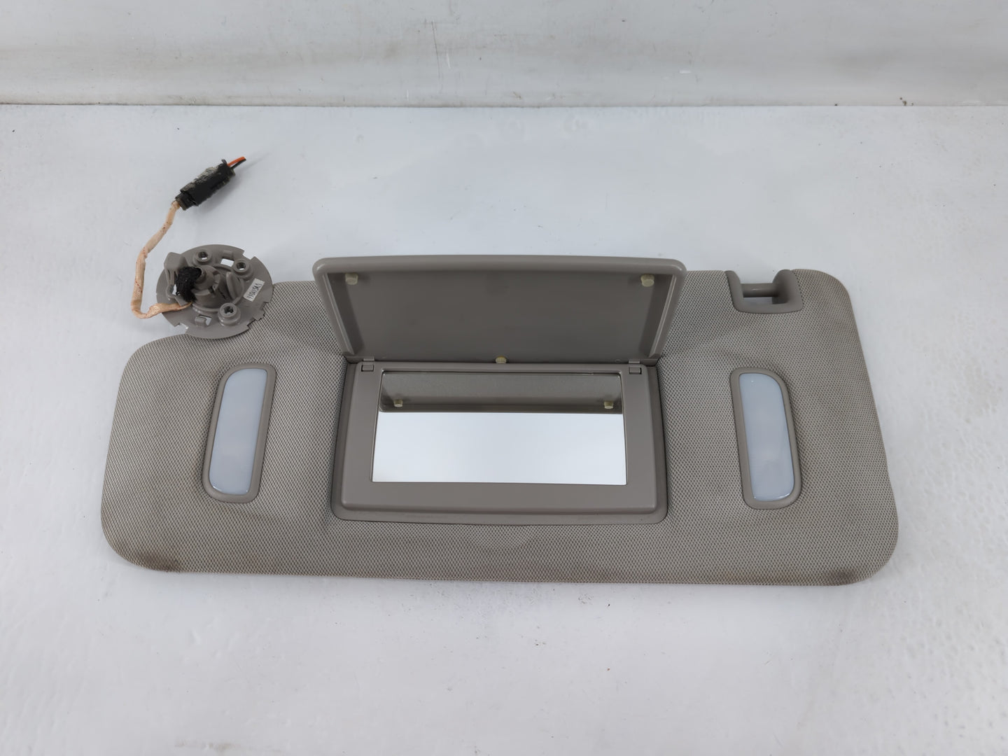 2010-2017 Chevrolet Equinox Sun Visor Shade Replacement Driver Left Mirror Fits Fits 2010 2011 2012 2013 2014 2015 2016 2017
