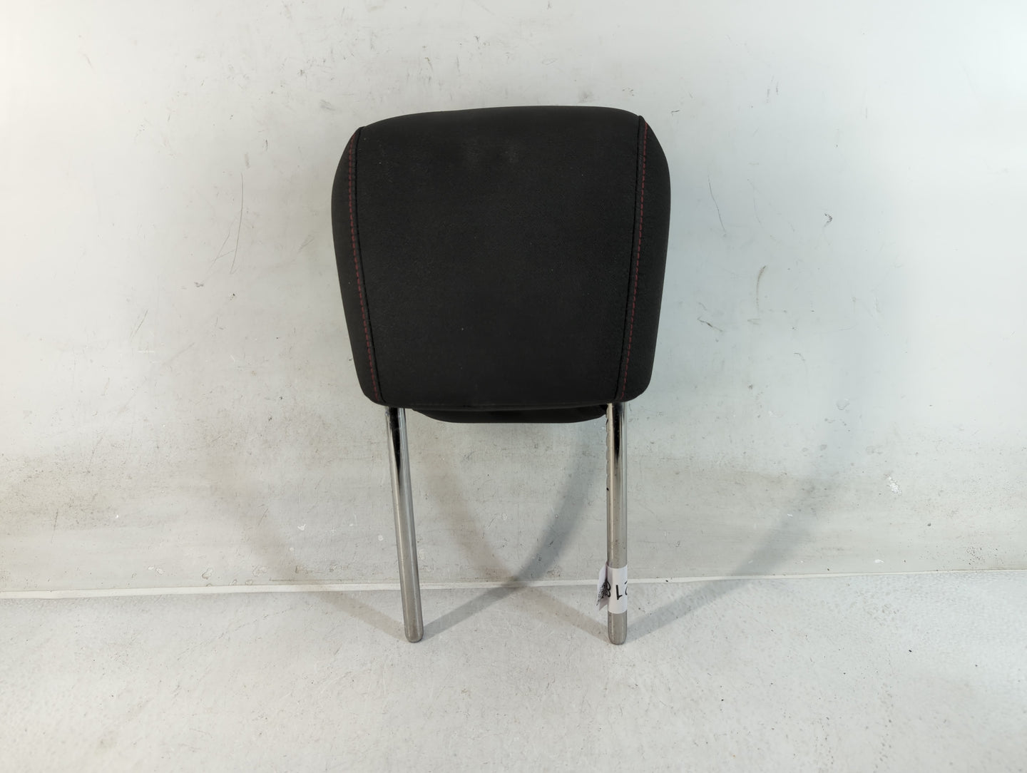 2011 Chevrolet Equinox Headrest Head Rest Front Driver Seat Black - Oemusedautoparts1.com