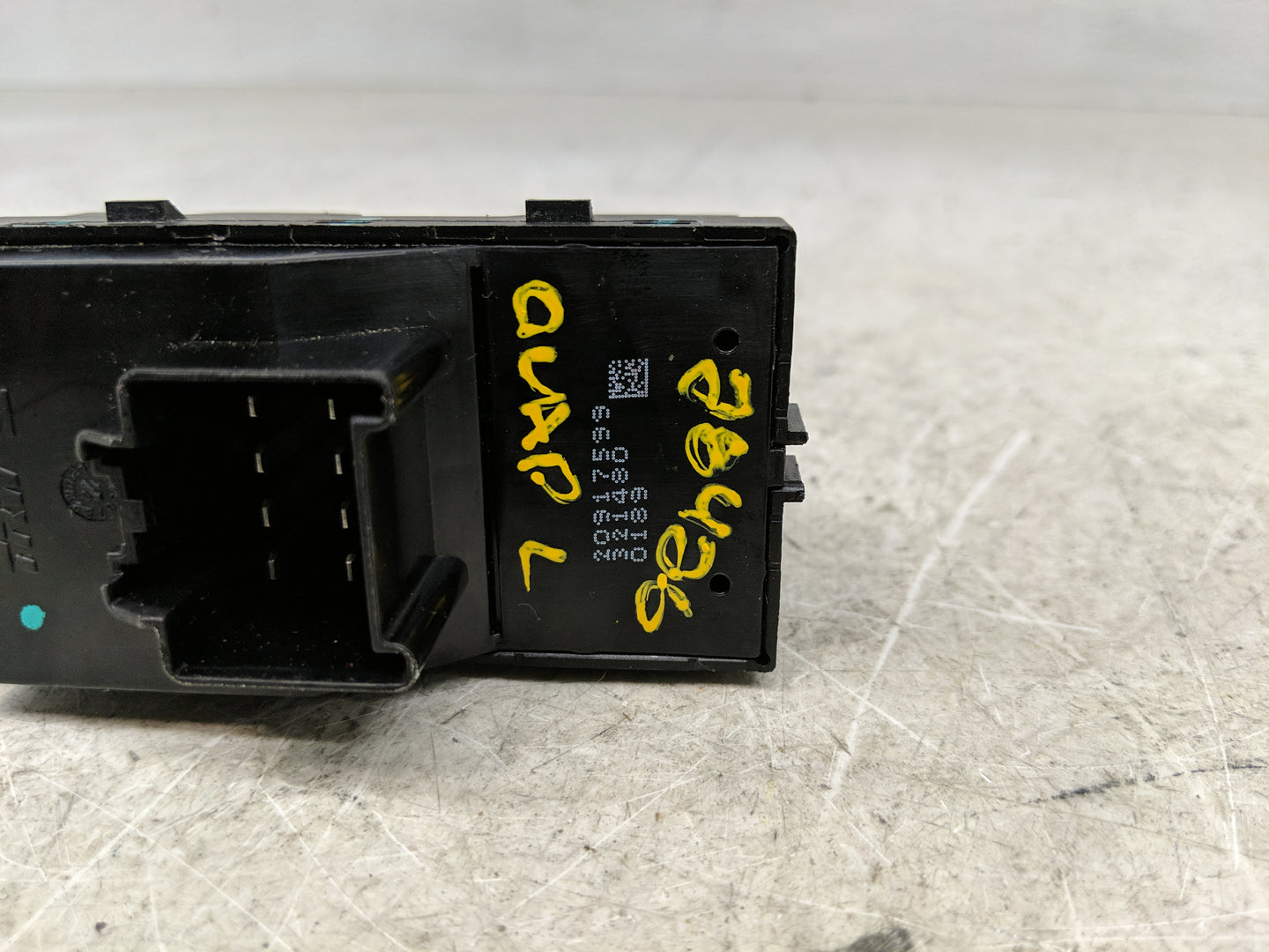 2010-2017 Chevrolet Equinox Master Power Window Switch Replacement Driver Side Left Fits OEM Used Auto Parts - Oemusedautopa