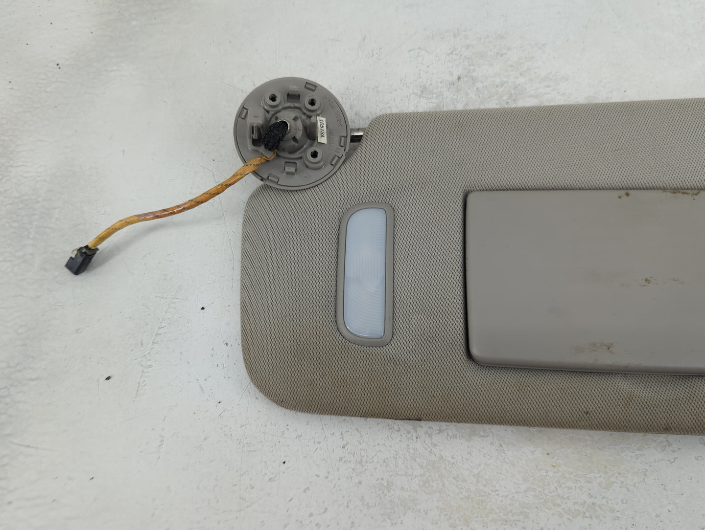 2010-2017 Chevrolet Equinox Sun Visor Shade Replacement Driver Left Mirror Fits Fits 2010 2011 2012 2013 2014 2015 2016 2017