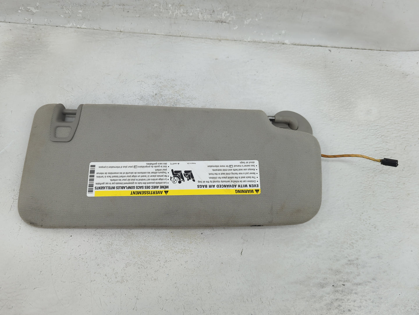 2010-2017 Chevrolet Equinox Sun Visor Shade Replacement Driver Left Mirror Fits Fits 2010 2011 2012 2013 2014 2015 2016 2017
