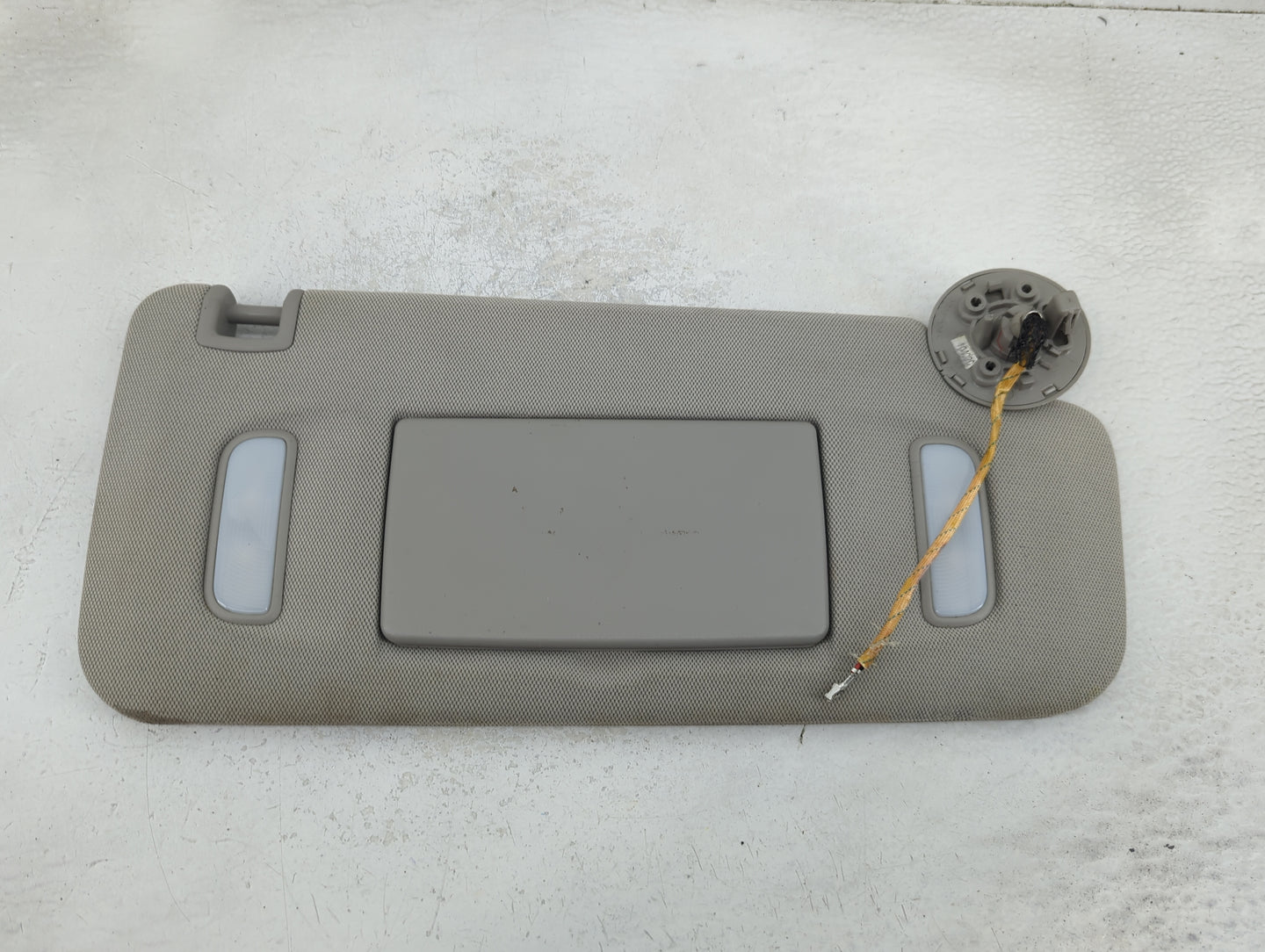 2010-2017 Chevrolet Equinox Sun Visor Shade Replacement Passenger Right Mirror Fits Fits 2010 2011 2012 2013 2014 2015 2016 