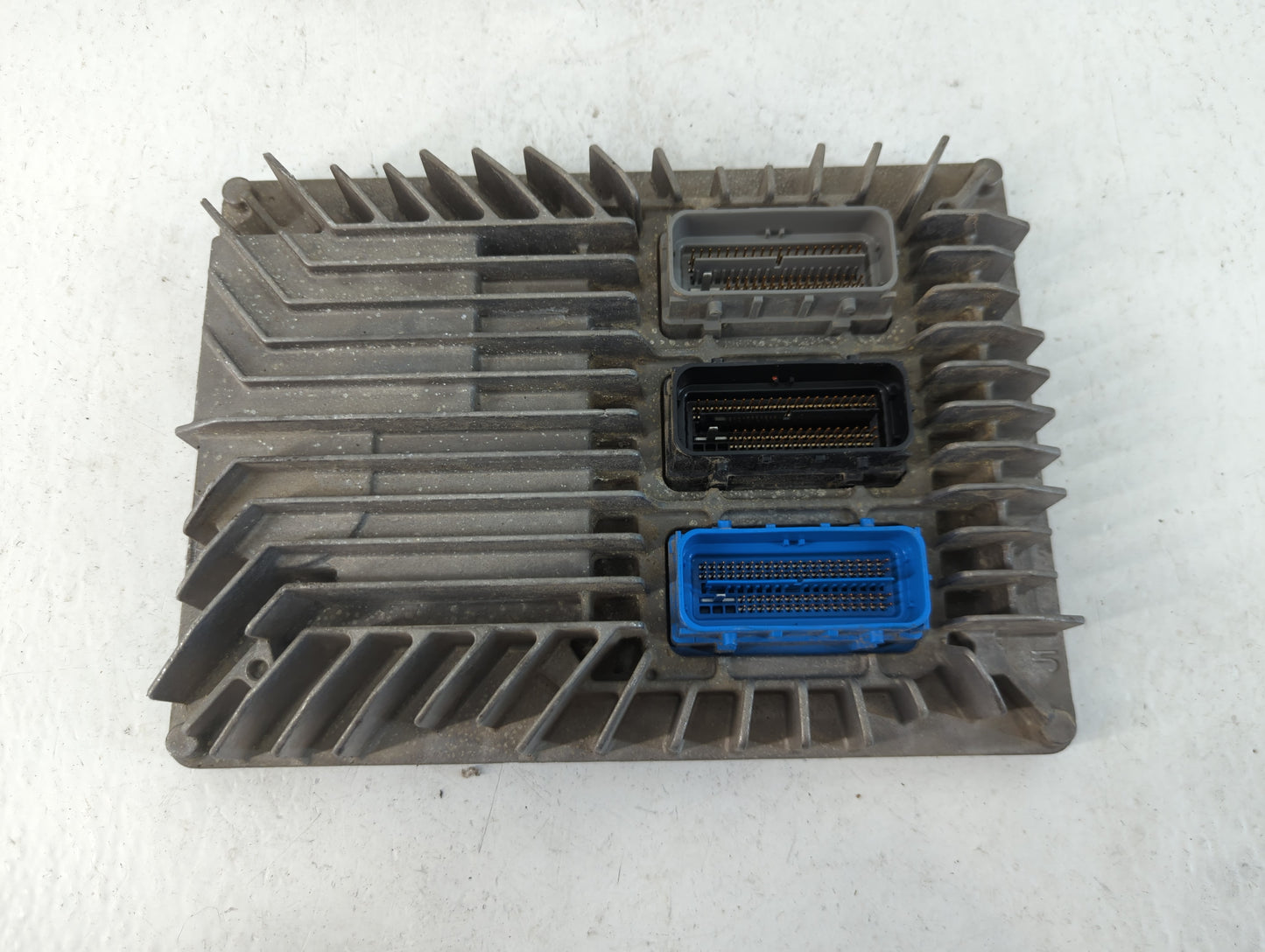 2010-2011 Chevrolet Equinox PCM Engine Control Computer ECU ECM PCU OEM P/N:12642569 12642665 Fits Fits 2010 2011 2012 2013 