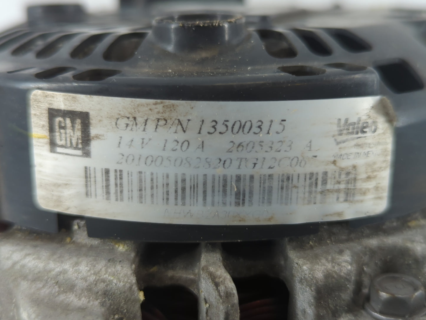 2010-2017 Chevrolet Equinox Alternator Replacement Generator Charging Assembly Engine OEM P/N:13500315 Fits OEM Used Auto Pa