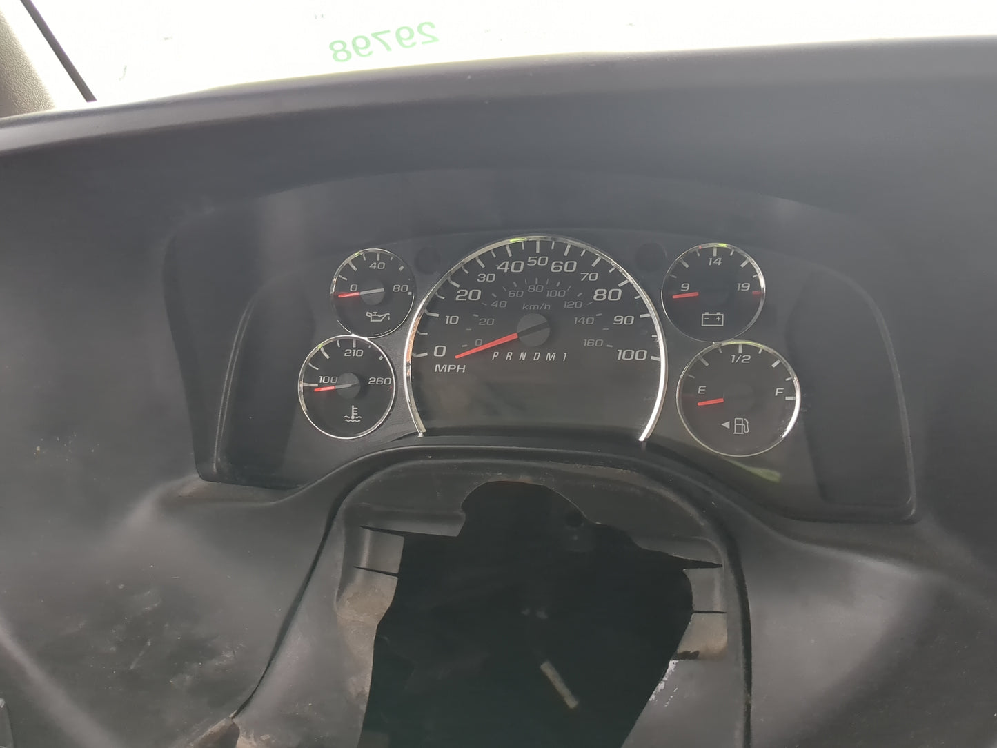 2010-2011 Chevrolet Express 2500 Instrument Cluster Speedometer Gauges Miles:274K Fits Fits 2010 2011 OEM Used Auto Parts - 