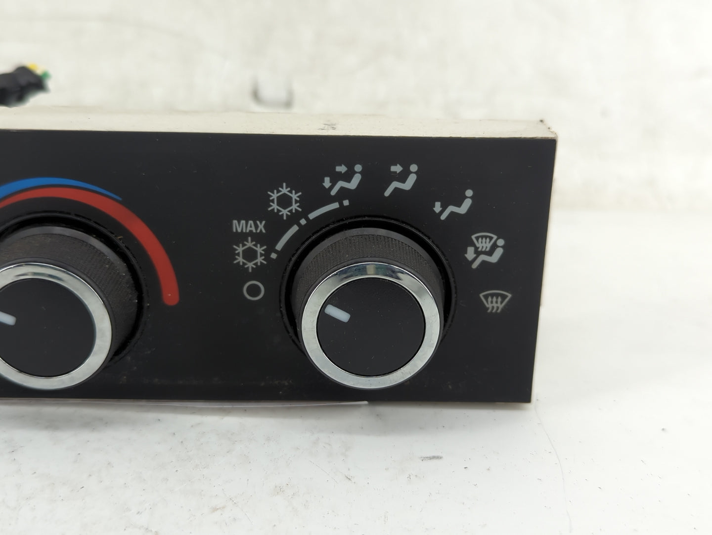 2008-2021 Chevrolet Express 2500 Climate Control Module Temperature AC/Heater Replacement P/N:16202950 Fits OEM Used Auto Pa