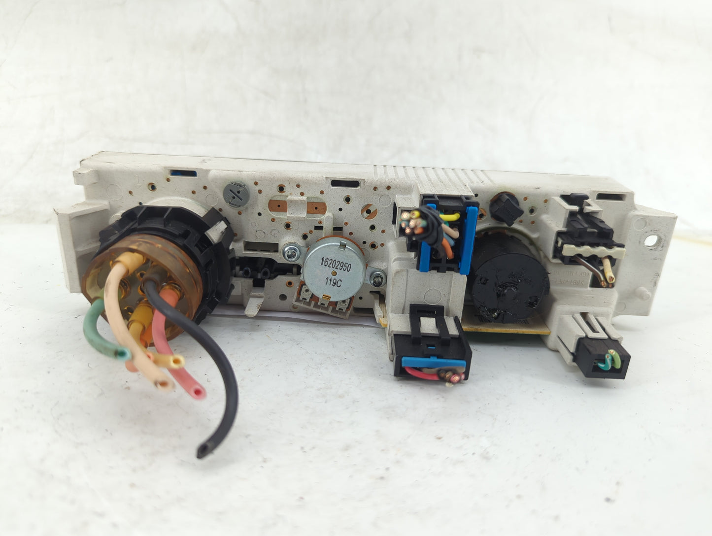 2008-2021 Chevrolet Express 2500 Climate Control Module Temperature AC/Heater Replacement P/N:16202950 Fits OEM Used Auto Pa