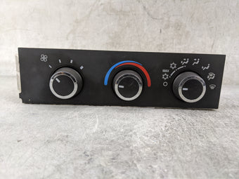 compare product 2008-2021 Chevrolet Express 2500 Climate Control Module Temperature AC/Heater Replacement P/N:15773678 16202950 Fits OEM Used Auto Parts