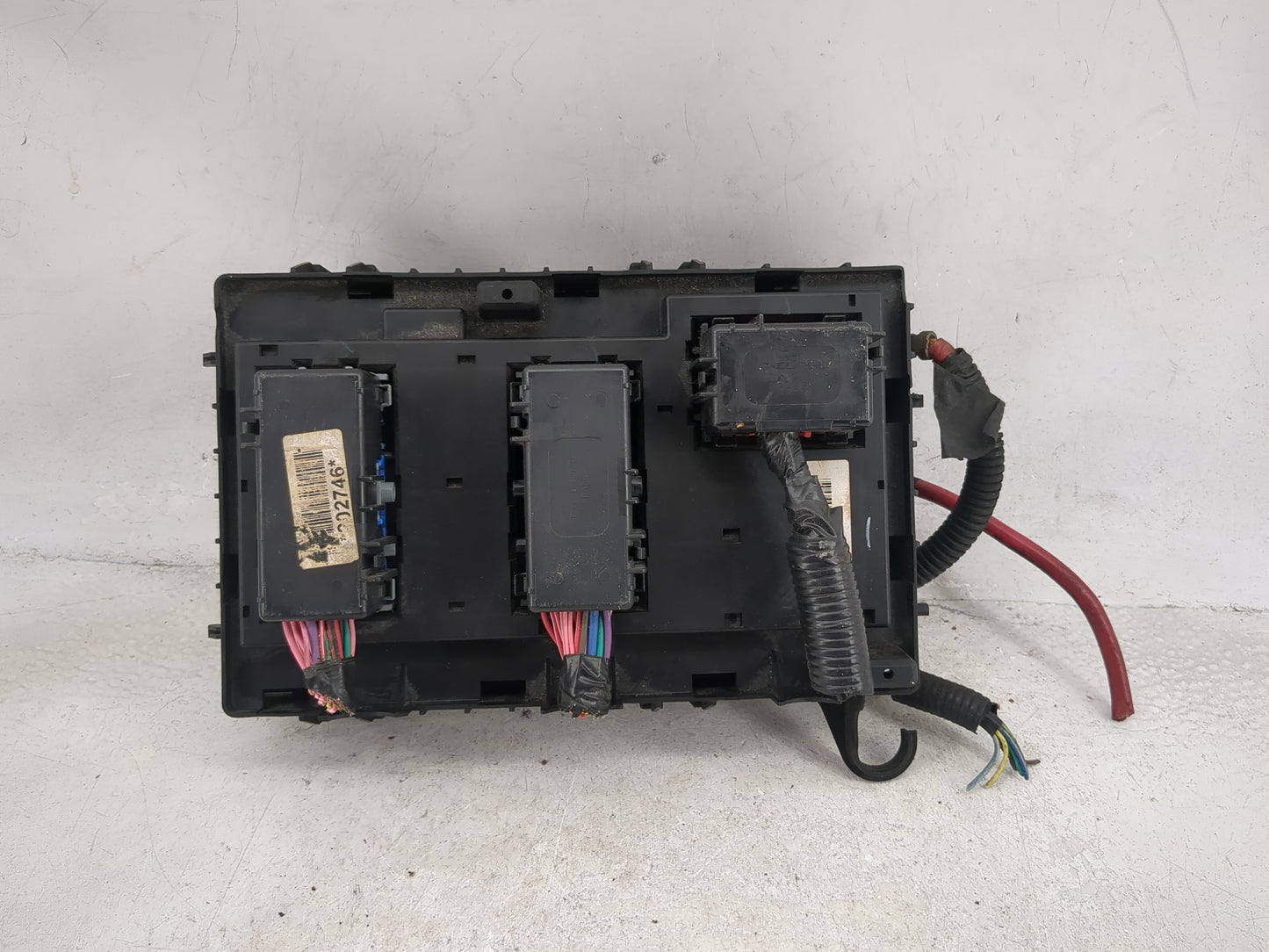 2010-2011 Chevrolet Express 2500 Fusebox Fuse Box Panel Relay Module P/N:20944025 13502750 Fits Fits 2010 2011 OEM Used Auto