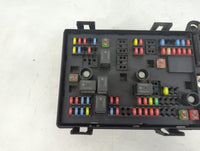 2010-2011 Chevrolet Express 3500 Fusebox Fuse Box Panel Relay Module P/N:20902952 Fits Fits 2010 2011 OEM Used Auto Parts - 