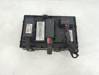 2010-2011 Chevrolet Express 3500 Fusebox Fuse Box Panel Relay Module P/N:20902952 Fits Fits 2010 2011 OEM Used Auto Parts - 