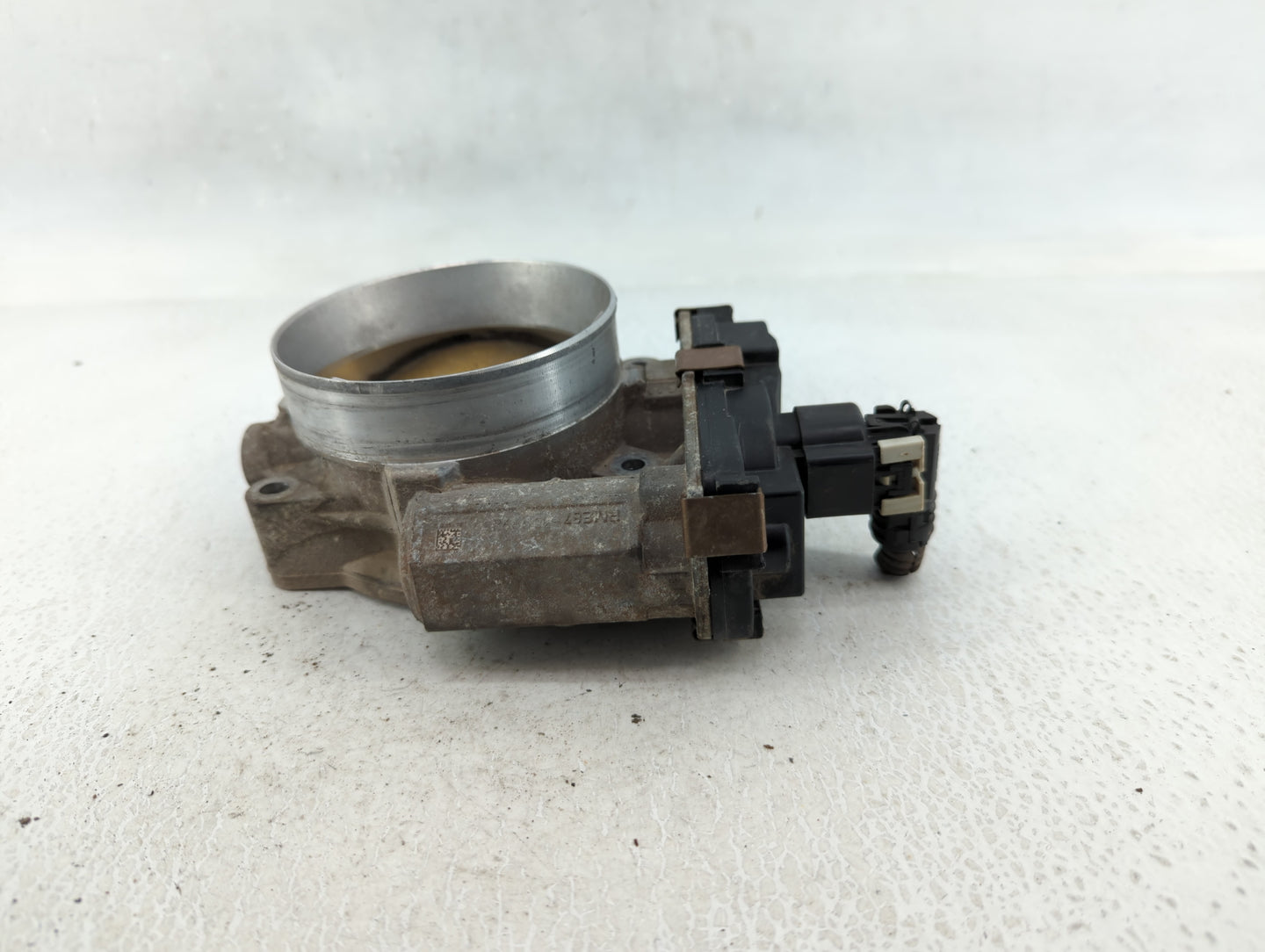 2009-2015 Chevrolet Express 3500 Throttle Body P/N:RME87-3C Fits Fits 2009 2010 2011 2012 2013 2014 2015 OEM Used Auto Parts