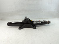 2011 Chevrolet Hhr Spare Scissor Car Jack 1071552 - Oemusedautoparts1.com