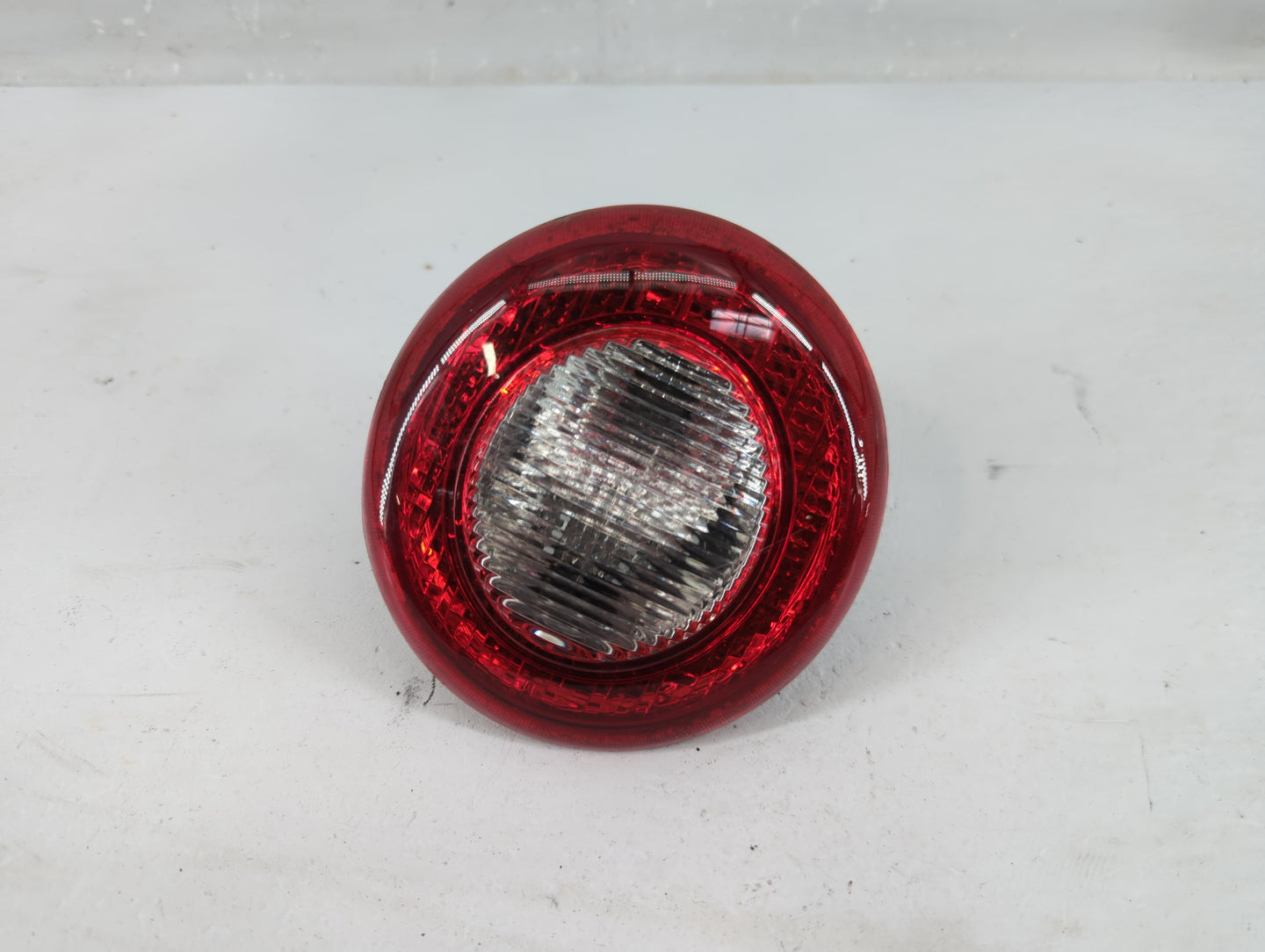 2006-2011 Chevrolet Hhr Tail Light Assembly Passenger Right OEM Fits Fits 2006 2007 2008 2009 2010 2011 OEM Used Auto Parts 