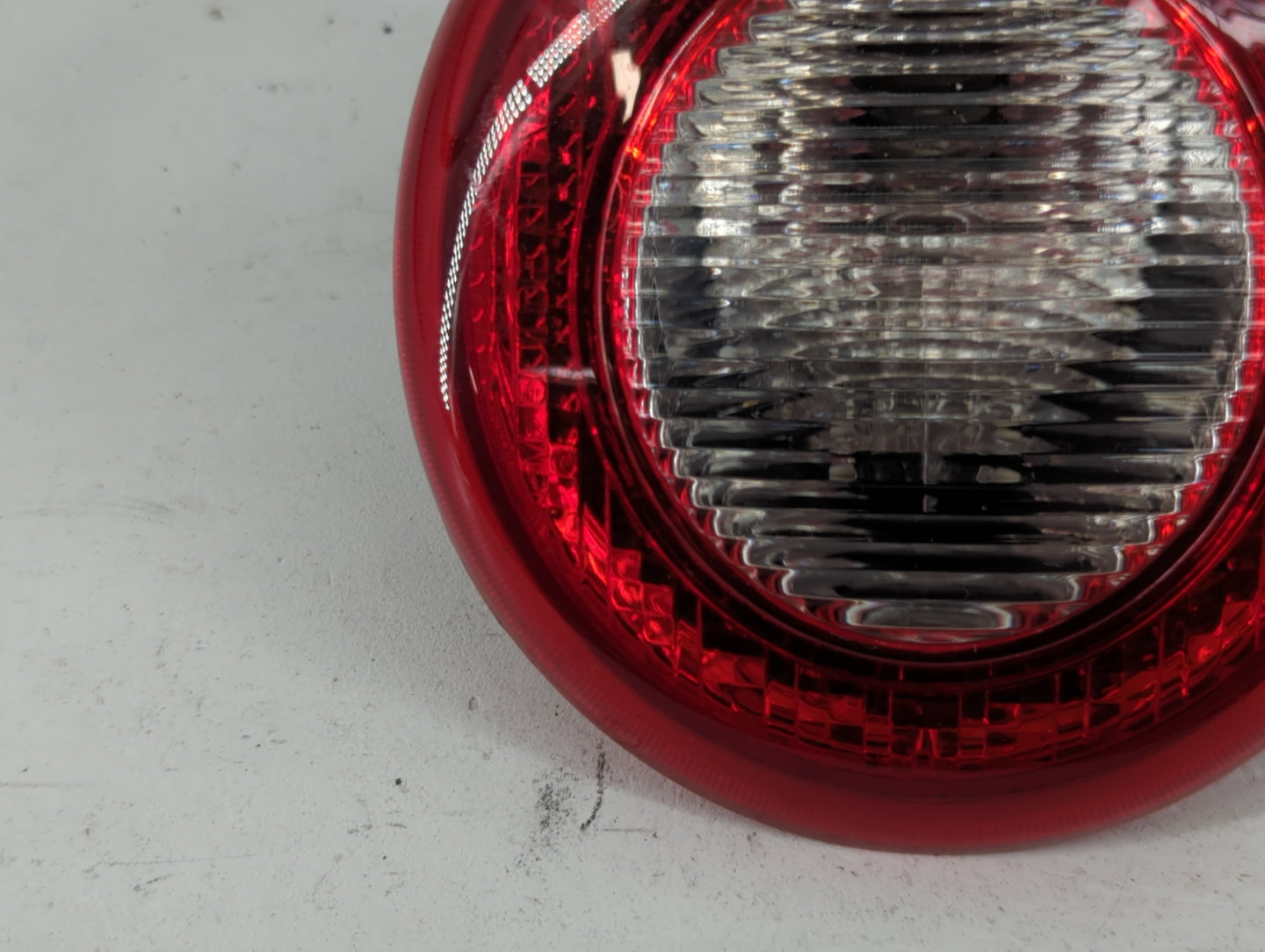 2006-2011 Chevrolet Hhr Tail Light Assembly Passenger Right OEM P/N:16532494A Fits Fits 2006 2007 2008 2009 2010 2011 OEM Us