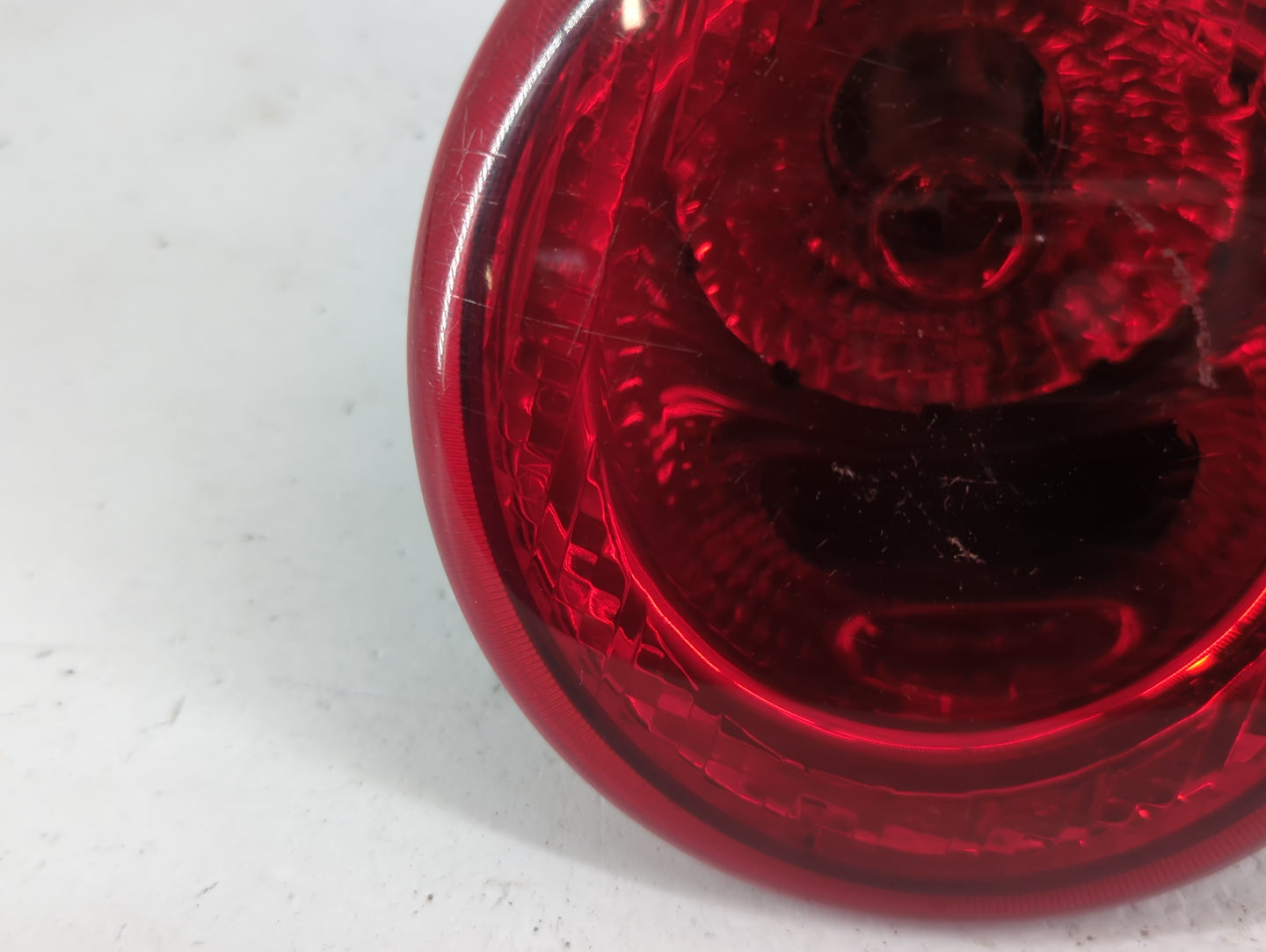 2006-2011 Chevrolet Hhr Tail Light Assembly Passenger Right OEM P/N:25823015 Fits Fits 2006 2007 2008 2009 2010 2011 OEM Use