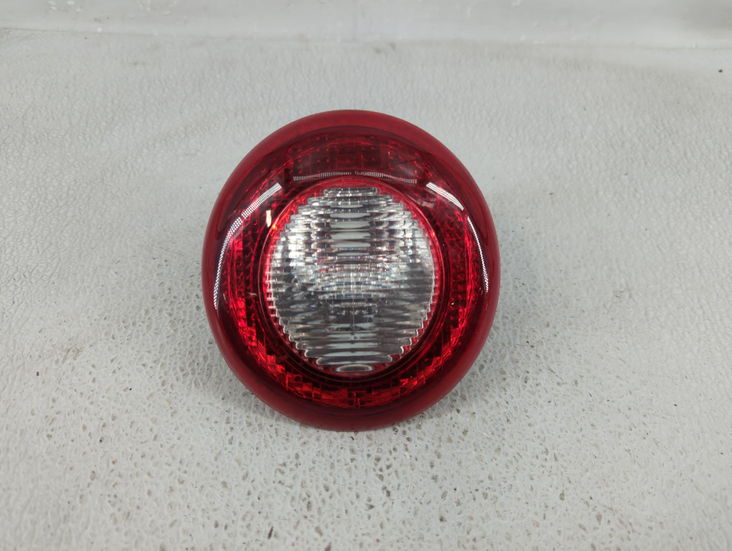 2006-2011 Chevrolet Hhr Tail Light Assembly Passenger Right OEM Fits Fits 2006 2007 2008 2009 2010 2011 OEM Used Auto Parts 