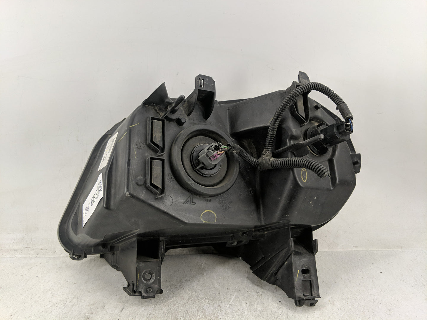 2006-2011 Chevrolet Hhr Passenger Right Oem Head Light Headlight Lamp - Oemusedautoparts1.com