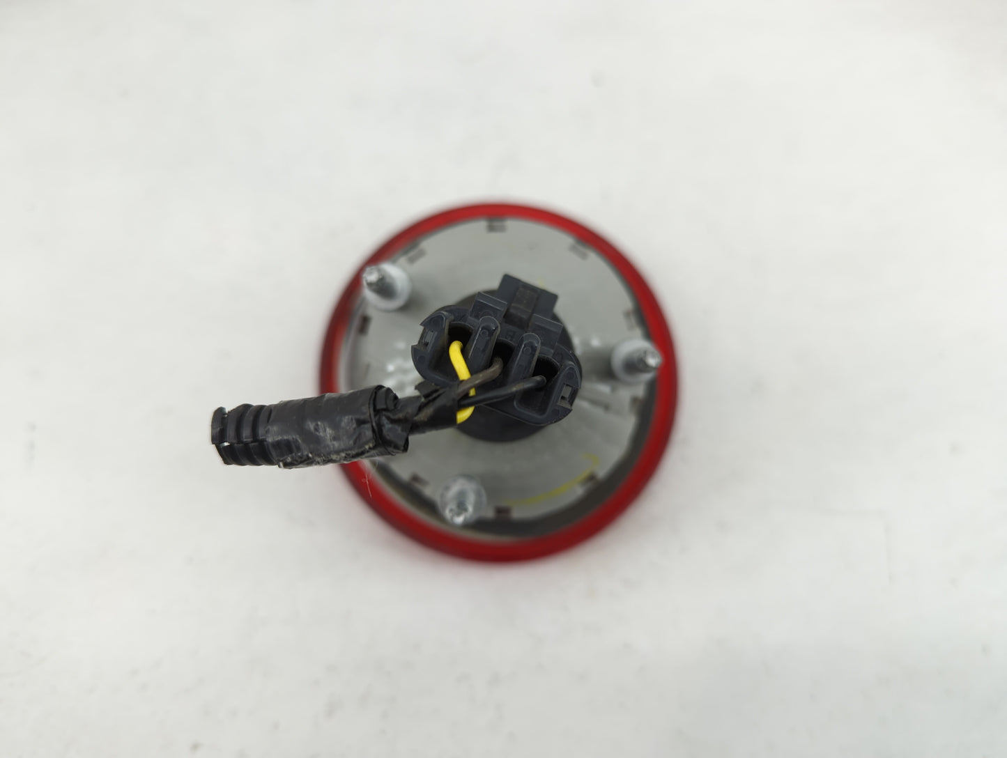 2006-2011 Chevrolet Hhr Tail Light Assembly Driver Left OEM P/N:15821825 Fits Fits 2006 2007 2008 2009 2010 2011 OEM Used Au