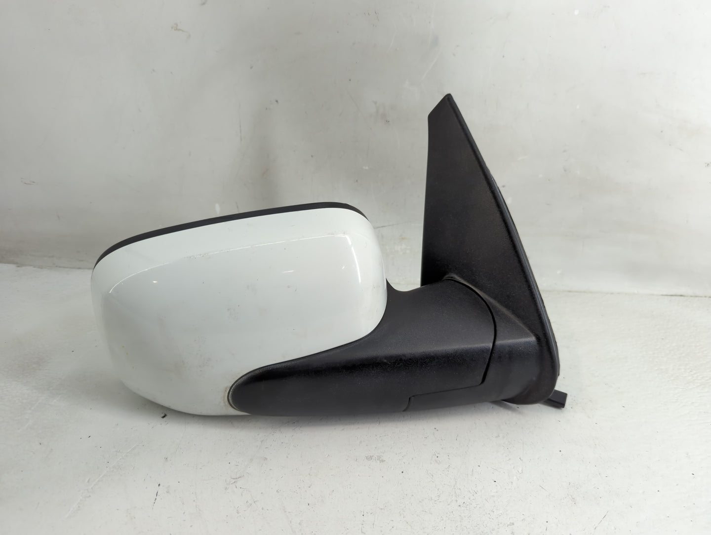 2007-2011 Chevrolet Hhr Side Mirror Replacement Passenger Right View Door Mirror P/N:22772082 Fits Fits 2007 2008 2009 2010 