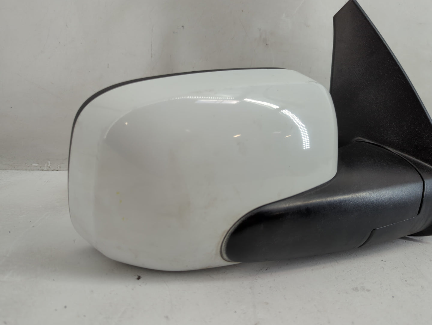 2007-2011 Chevrolet Hhr Side Mirror Replacement Passenger Right View Door Mirror P/N:22772082 Fits Fits 2007 2008 2009 2010 