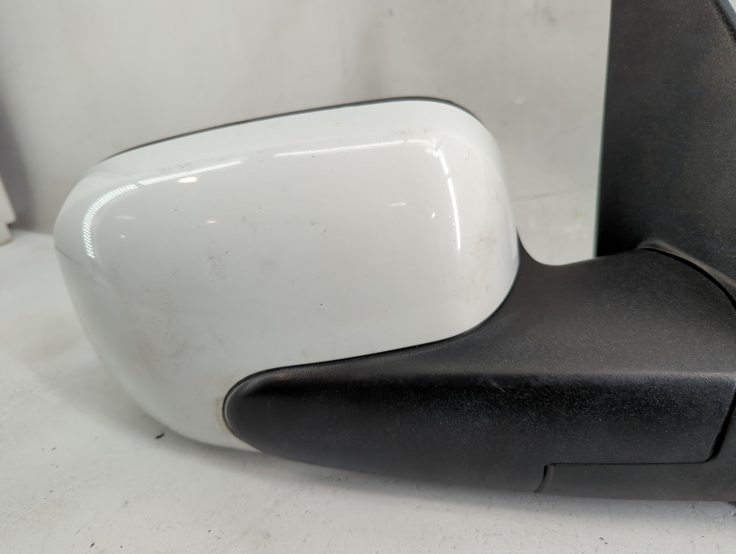 2007-2011 Chevrolet Hhr Side Mirror Replacement Passenger Right View Door Mirror P/N:22772082 Fits Fits 2007 2008 2009 2010 