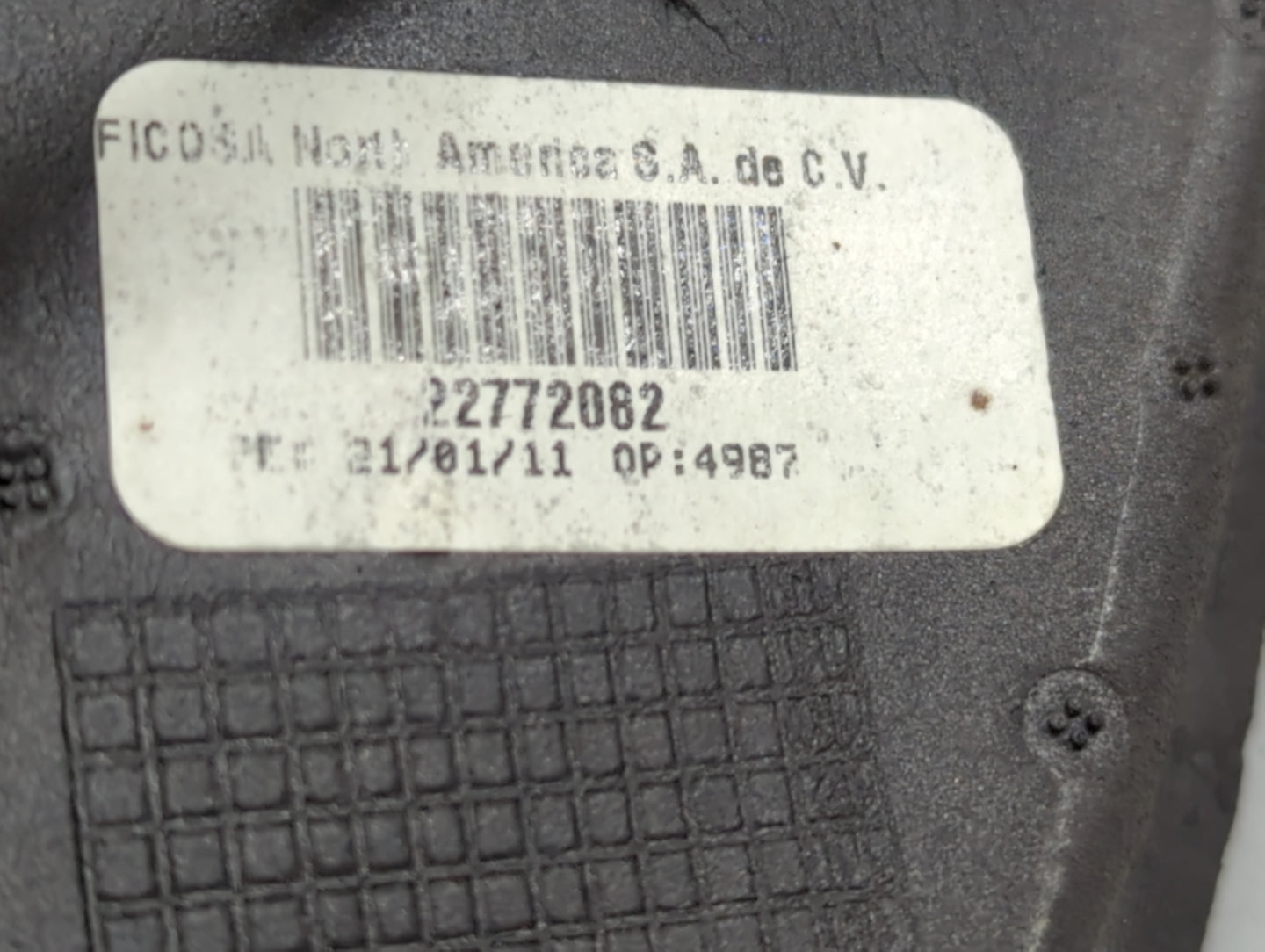 2007-2011 Chevrolet Hhr Side Mirror Replacement Passenger Right View Door Mirror P/N:22772082 Fits Fits 2007 2008 2009 2010 