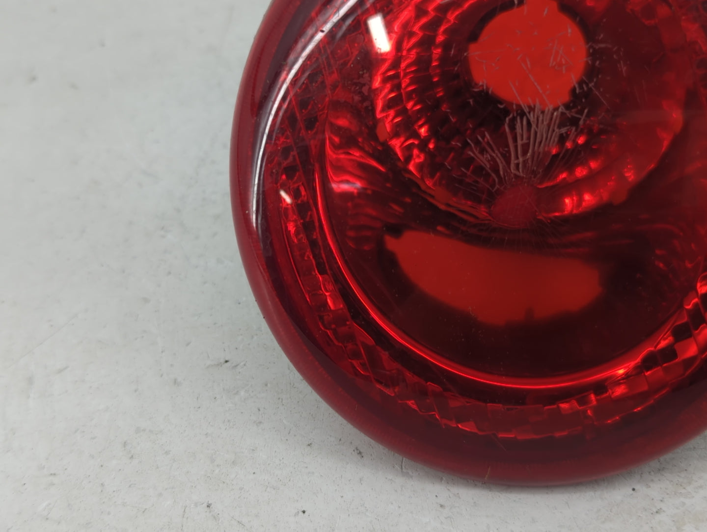 2006-2011 Chevrolet Hhr Tail Light Assembly Driver Left OEM P/N:16532503 A Fits Fits 2006 2007 2008 2009 2010 2011 OEM Used 