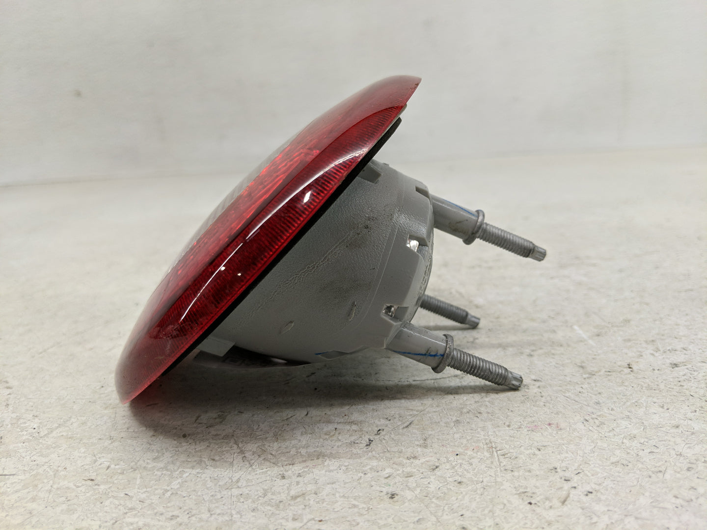 2006-2011 Chevrolet Hhr Tail Light Assembly Passenger Right OEM P/N:16532494 A Fits Fits 2006 2007 2008 2009 2010 2011 OEM U