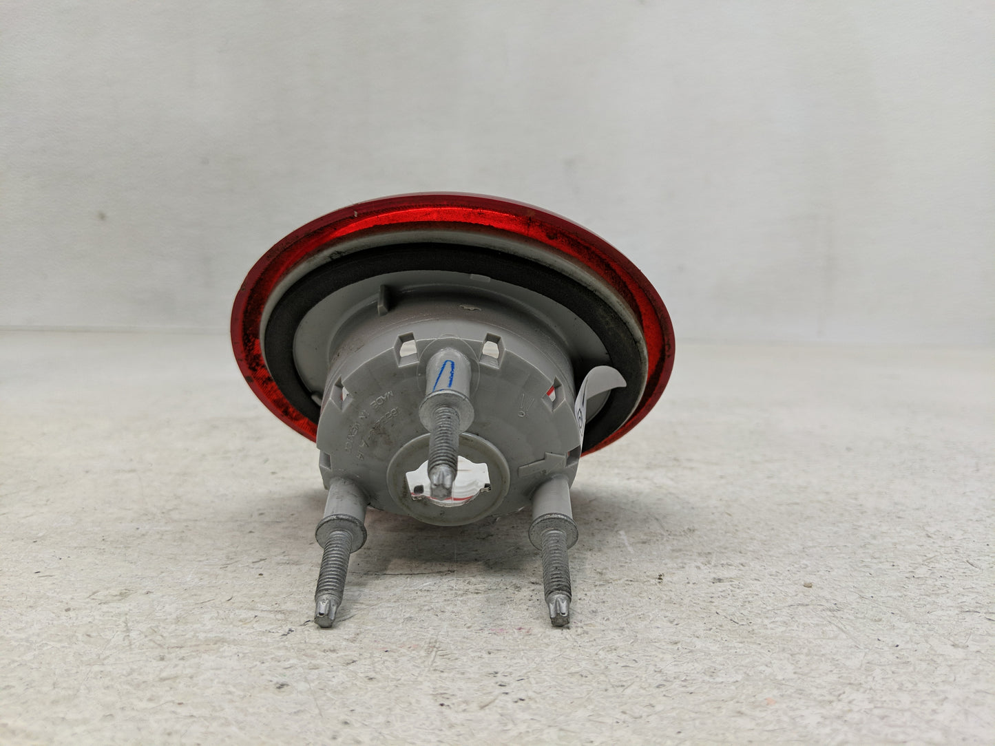 2006-2011 Chevrolet Hhr Tail Light Assembly Passenger Right OEM P/N:16532494 A Fits Fits 2006 2007 2008 2009 2010 2011 OEM U