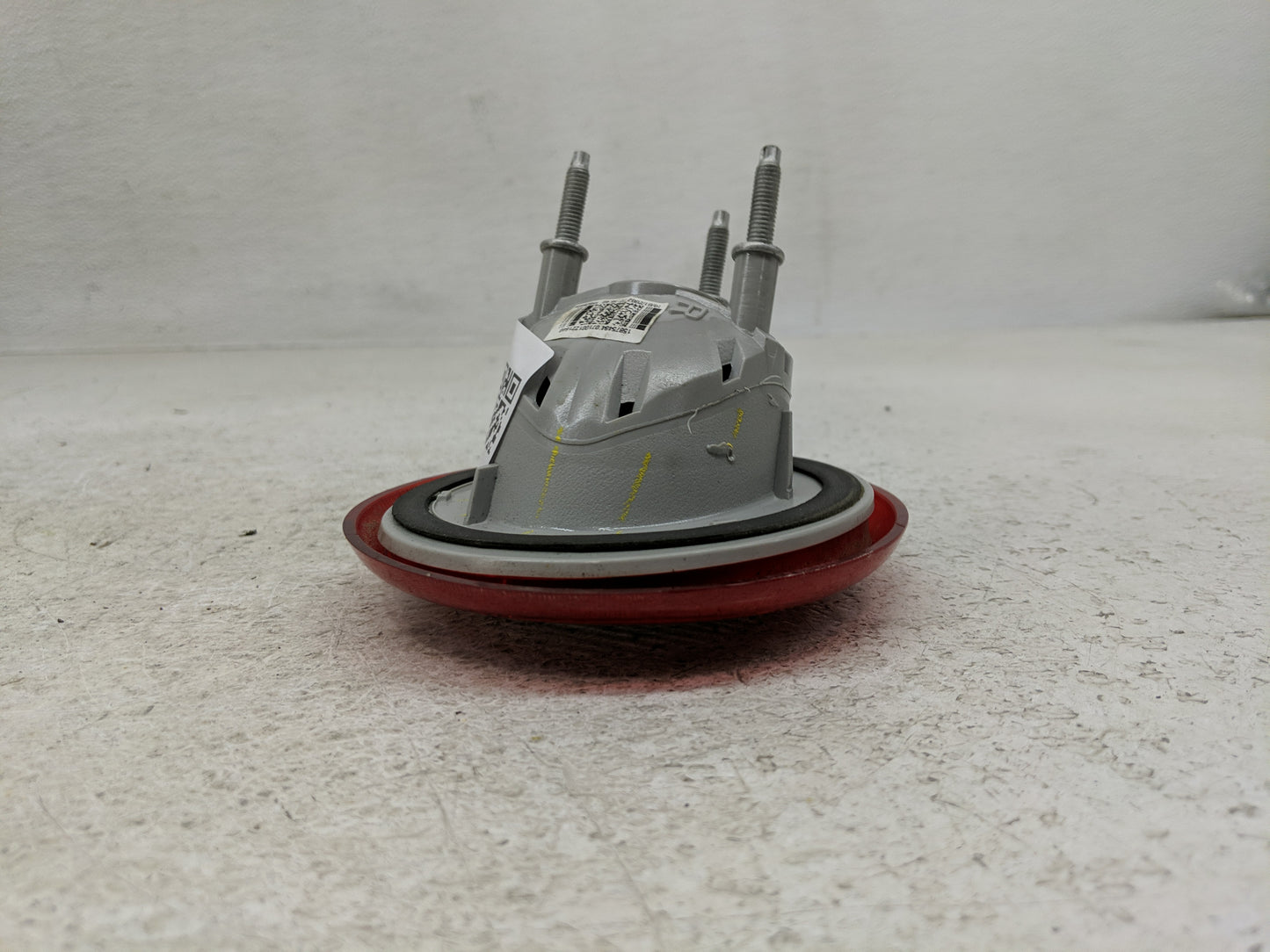 2006-2011 Chevrolet Hhr Tail Light Assembly Passenger Right OEM P/N:15875484 Fits Fits 2006 2007 2008 2009 2010 2011 OEM Use
