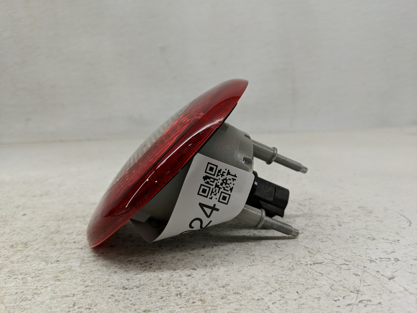 2006-2011 Chevrolet Hhr Tail Light Assembly Passenger Right OEM Fits Fits 2006 2007 2008 2009 2010 2011 OEM Used Auto Parts 