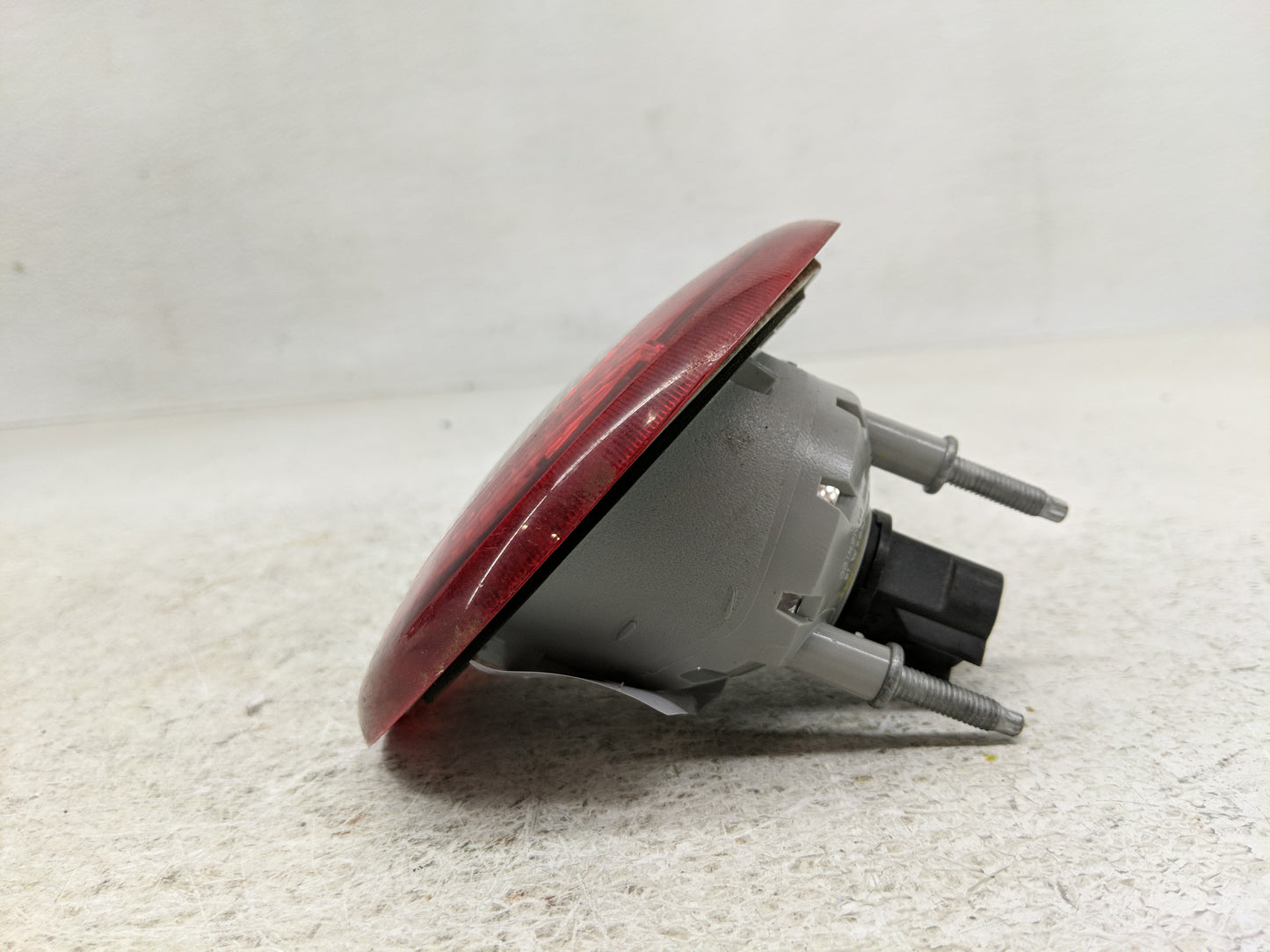 2006-2011 Chevrolet Hhr Tail Light Assembly Passenger Right OEM Fits Fits 2006 2007 2008 2009 2010 2011 OEM Used Auto Parts 