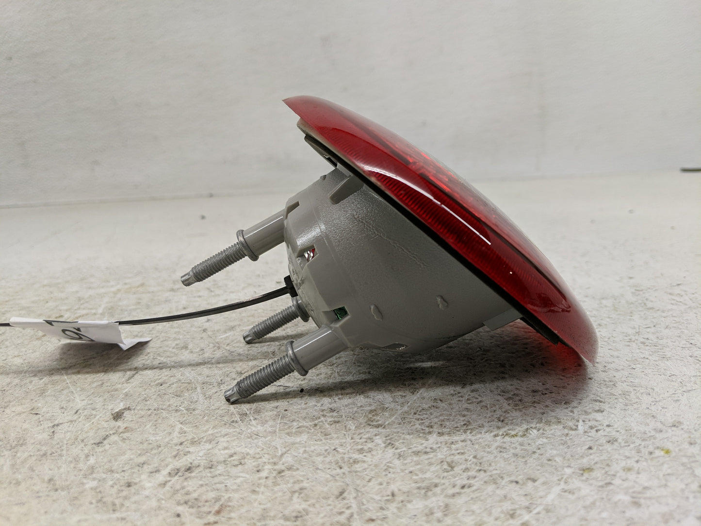 2006-2011 Chevrolet Hhr Tail Light Assembly Driver Left OEM P/N:20778528 Fits Fits 2006 2007 2008 2009 2010 2011 OEM Used Au
