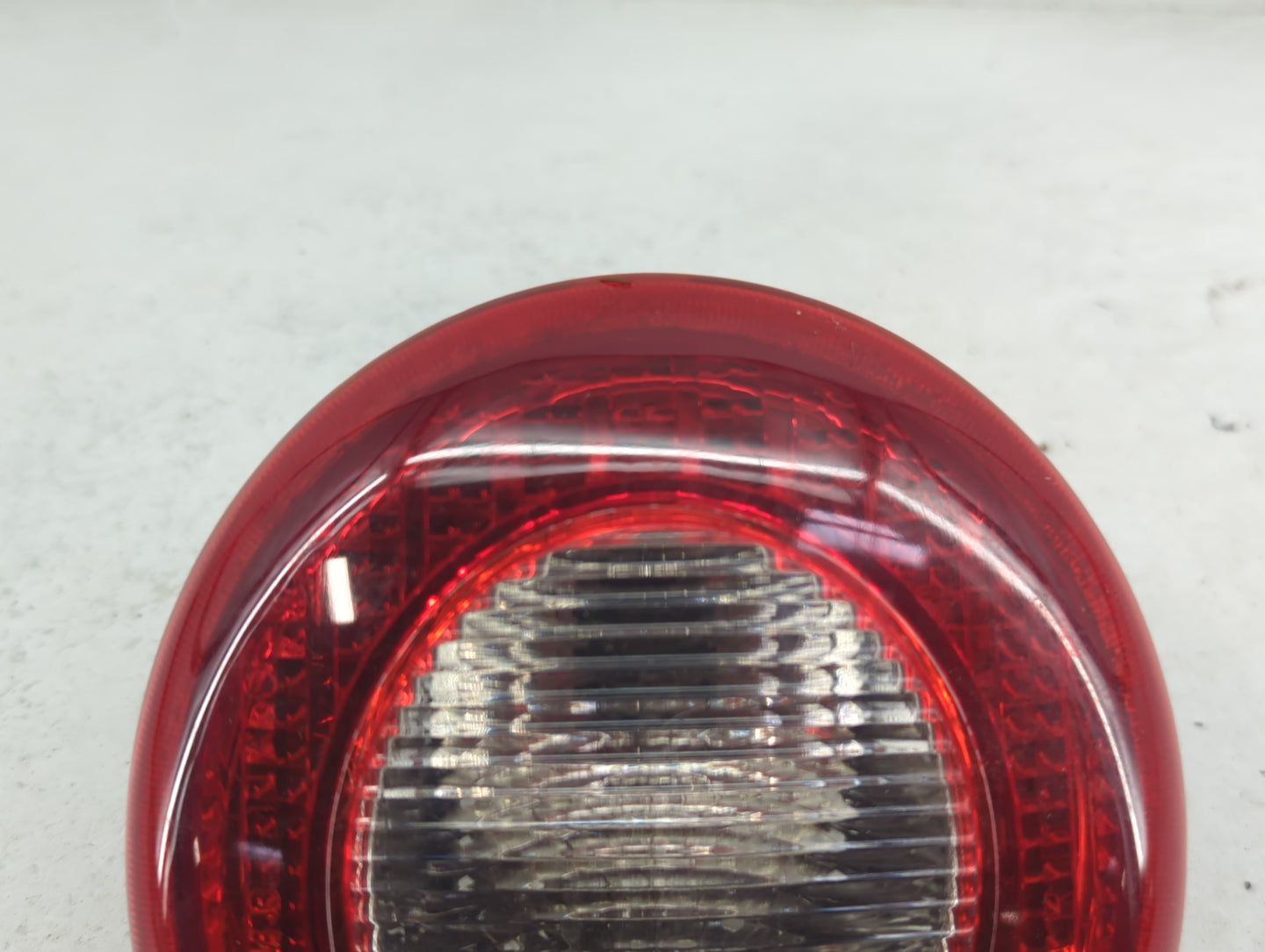 2006-2011 Chevrolet Hhr Tail Light Assembly Passenger Right OEM P/N:15875484 Fits Fits 2006 2007 2008 2009 2010 2011 OEM Use