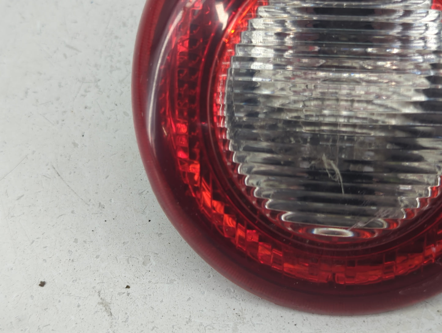 2006-2011 Chevrolet Hhr Tail Light Assembly Passenger Right OEM Fits Fits 2006 2007 2008 2009 2010 2011 OEM Used Auto Parts 