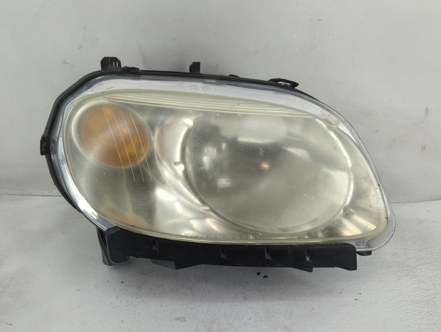 2006-2011 Chevrolet Hhr Passenger Right Oem Head Light Headlight Lamp - Oemusedautoparts1.com