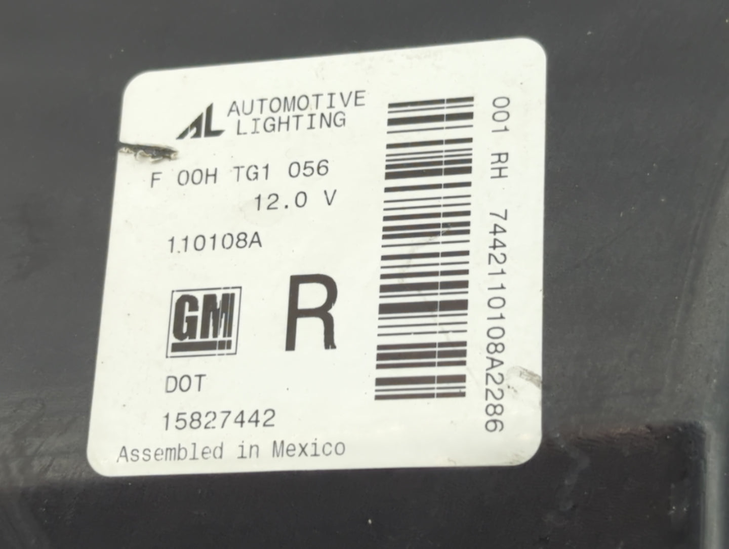 2006-2011 Chevrolet Hhr Passenger Right Oem Head Light Headlight Lamp - Oemusedautoparts1.com