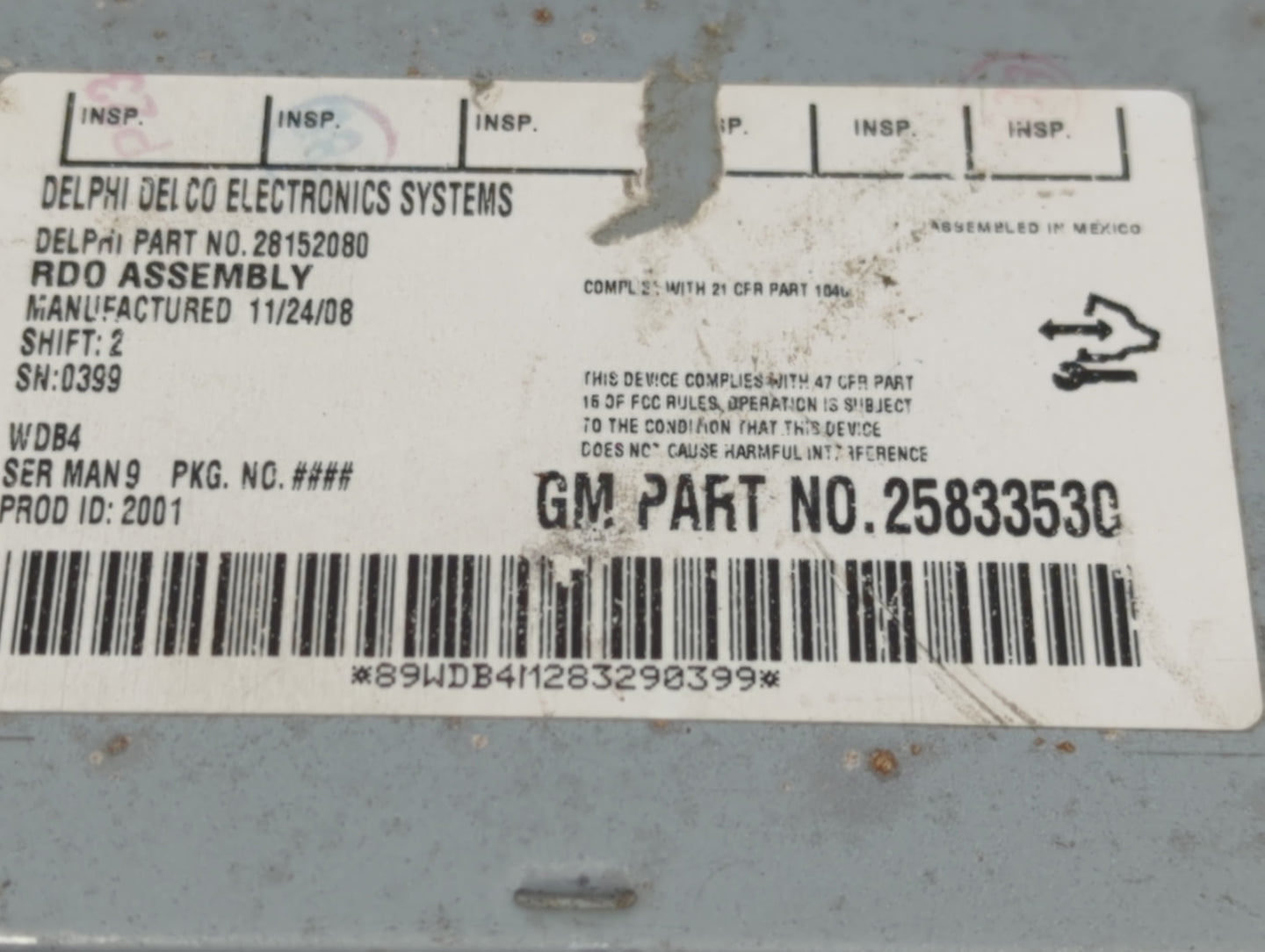 2009-2011 Chevrolet Hhr Radio AM FM Cd Player Receiver Replacement P/N:25833530 Fits Fits 2009 2010 2011 OEM Used Auto Parts